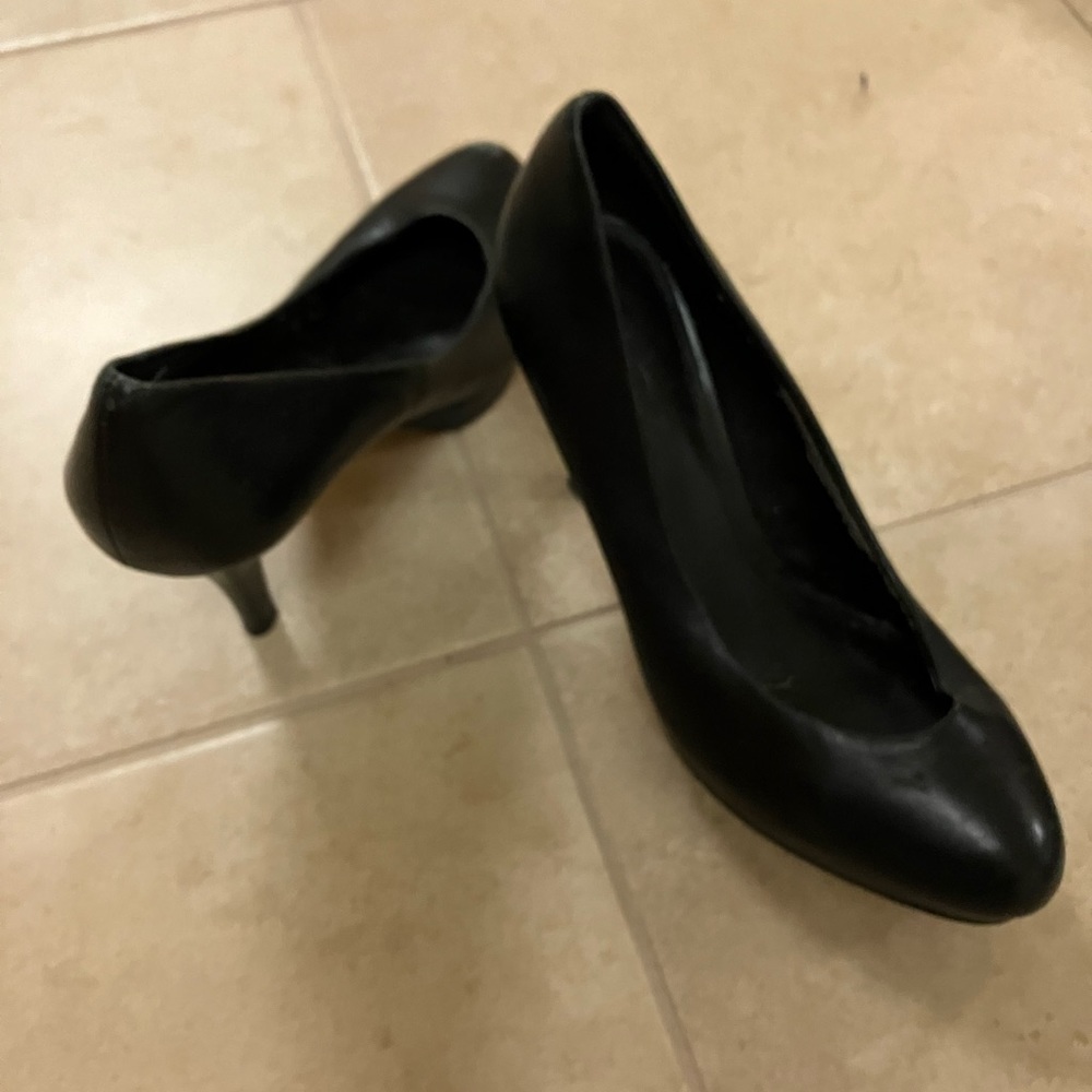 Aldo black heels